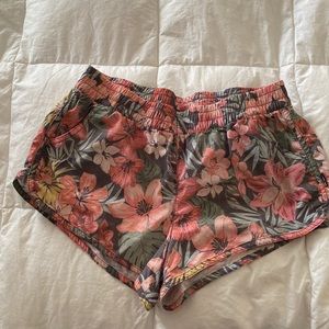 Billabong short